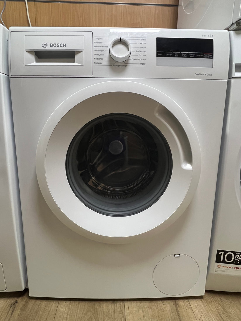 Bosch Serie 4/ WAN24208FF — photo du magasin